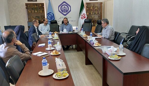 بیمه های پایه پشتوانه ای برای مردم است