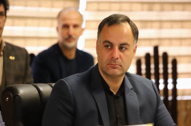 با حضور ۱۲ عضو؛ «مسعود عباس نژاد» رئیس شورای شهرستان رشت شد با حضور ۱۲ عضو؛ «مسعود عباس نژاد» رئیس شورای شهرستان رشت شد
