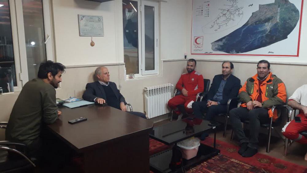 در پی بارش برف؛ فرماندار شفت از پایگاه امداد و نجات شالده بازدید کرد